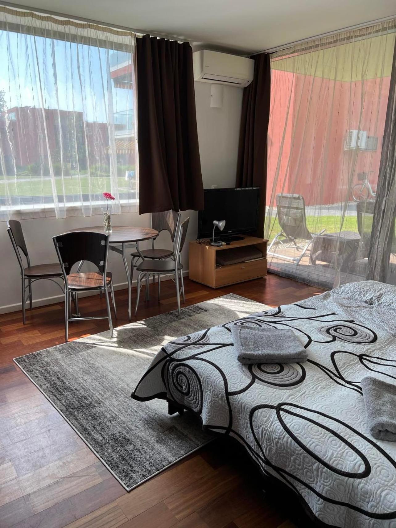 Bavaria Club Apartman Балатонлелле Экстерьер фото